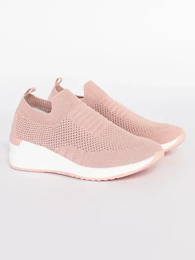 Слипоны текстильные розового цвета на объемной подошве